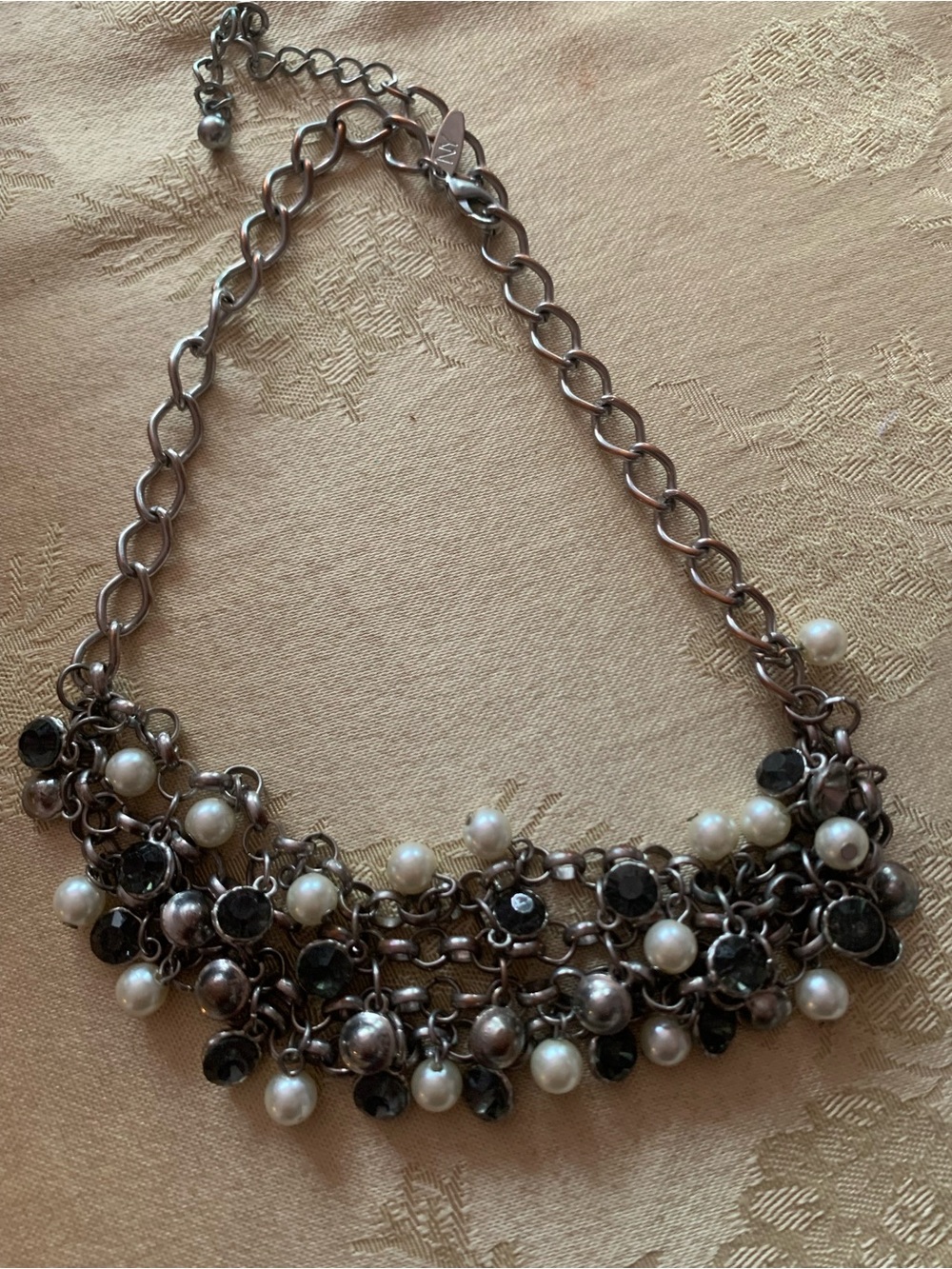Vintage dead stock NY&CO Pearl and Black Crystal Chain Necklace - NWOT
